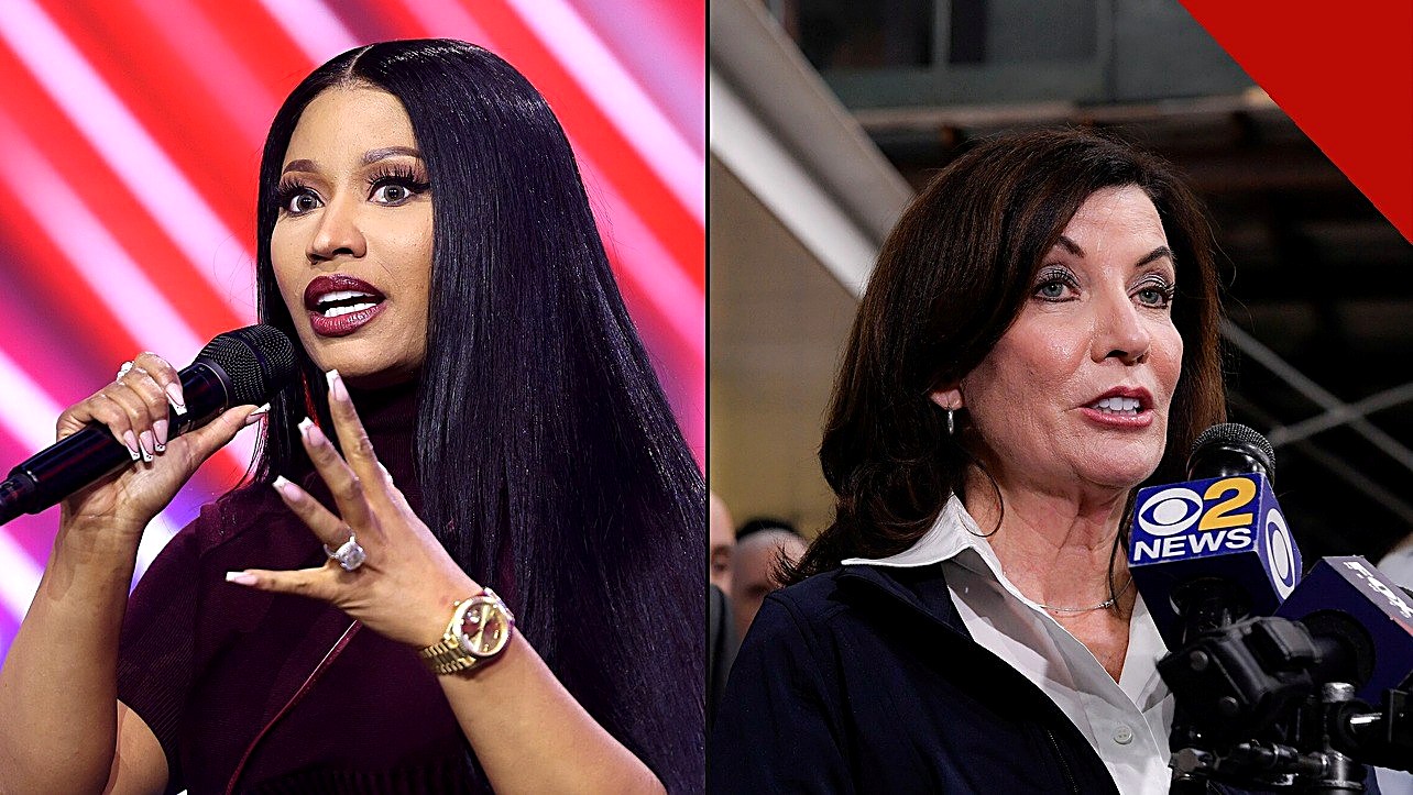 Nicki Minaj ataca Kathy Hochul: montagem com a rapper falando ao microfone e a governadora de Nova York em entrevista à imprensa, em fotos de arquivo