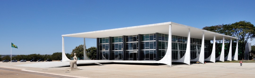 Fachada do Supremo Tribunal Federal em Brasília, onde tramita o pedido de investigação sobre interferência estrangeira nas eleições